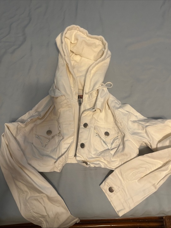 Plugg Jackets & Blazers - Plugg Cropped Hooded Denim Jacket with Rhinestone Pocket Trim - Cream